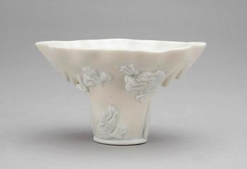 VINOFFERBÄGARE, blanc de chine, Kina, 1700-tal.