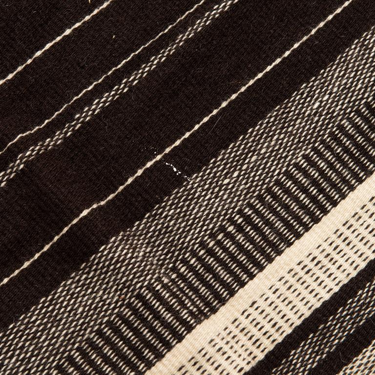 Elsa Montell-Saanio, A Raanu textile from Lapland. Circa 225x130 cm.