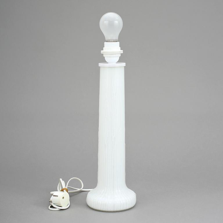 BORDSLAMPA, glas, bergbom, 1900-talets andra hälft.