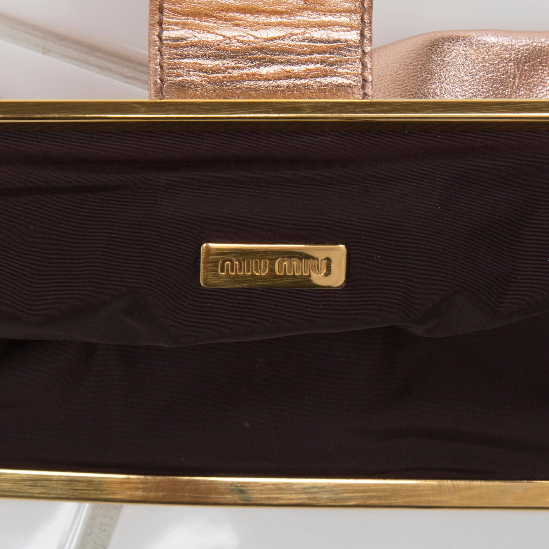 CLUTCH, Miu Miu.