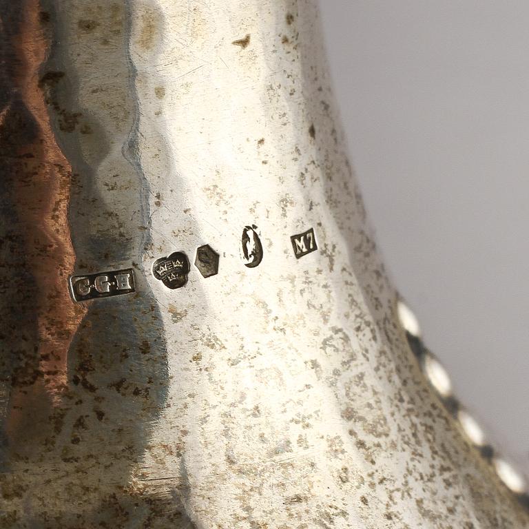 SKÅL på FOT, silver, C G Hallberg, Stockholm, 1914. Vikt 650 g.