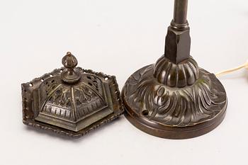 TABLELAMP, lantern, bronze, first half of 20th century.