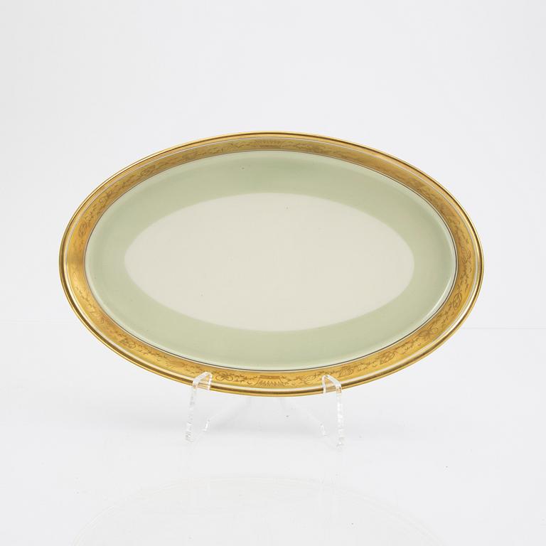 A Royal Copenhagen 59 pcs "Dagmar" porcelain dinner service, 1960s.