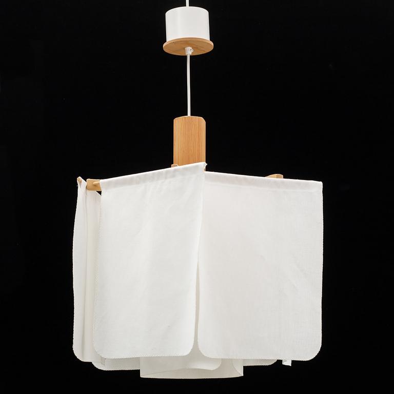 Erik Asmussen, a model 'Kvarnen' ceiling light, Robygge AB, second half of the 20th Century.