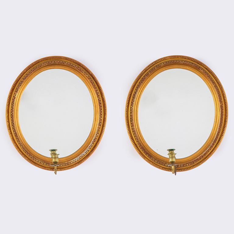 Spegellampetter, ett par, gustaviansk stil, 1900-tal.