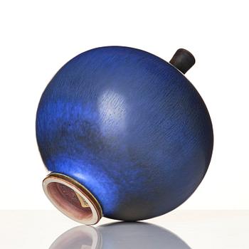 Berndt Friberg, a stoneware vase, Gustavsberg Studio 1975.