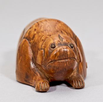 SNUSHUND, trä, 1800-tal.