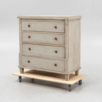 A 19th century chest of drawers.