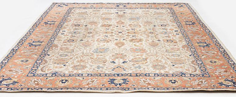Rug, antique/semi-antique Tabriz, approx. 370 x 272 cm.