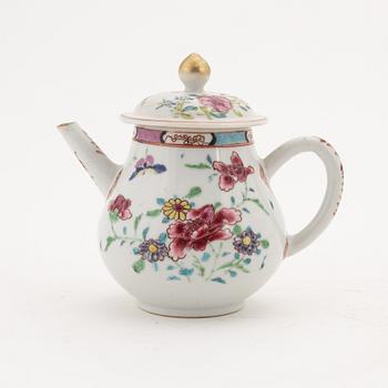 A famille rose tea pot with cover, Qing dynasty, Qianlong (1736-95).