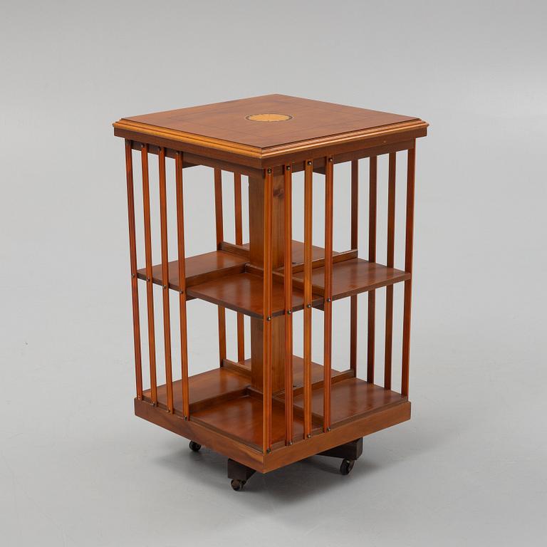 Boksnurra, engelsk stil, 1900-talets andra hälft.