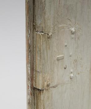 HÖRNSKÅP, sengustavianskt, omkring år 1800.