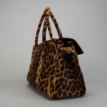A Mulberry 'Bayswater' leopard imitation calf leather hand bag.