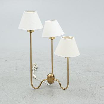 Josef Frank, bordslampa, modell 2468, Firma Svenskt Tenn.