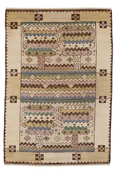 192. Märta Måås-Fjetterström, A carpet, "Lunden", knotted pile, ca 256,5-257,5 x 172-175 cm, signed AB MMF.