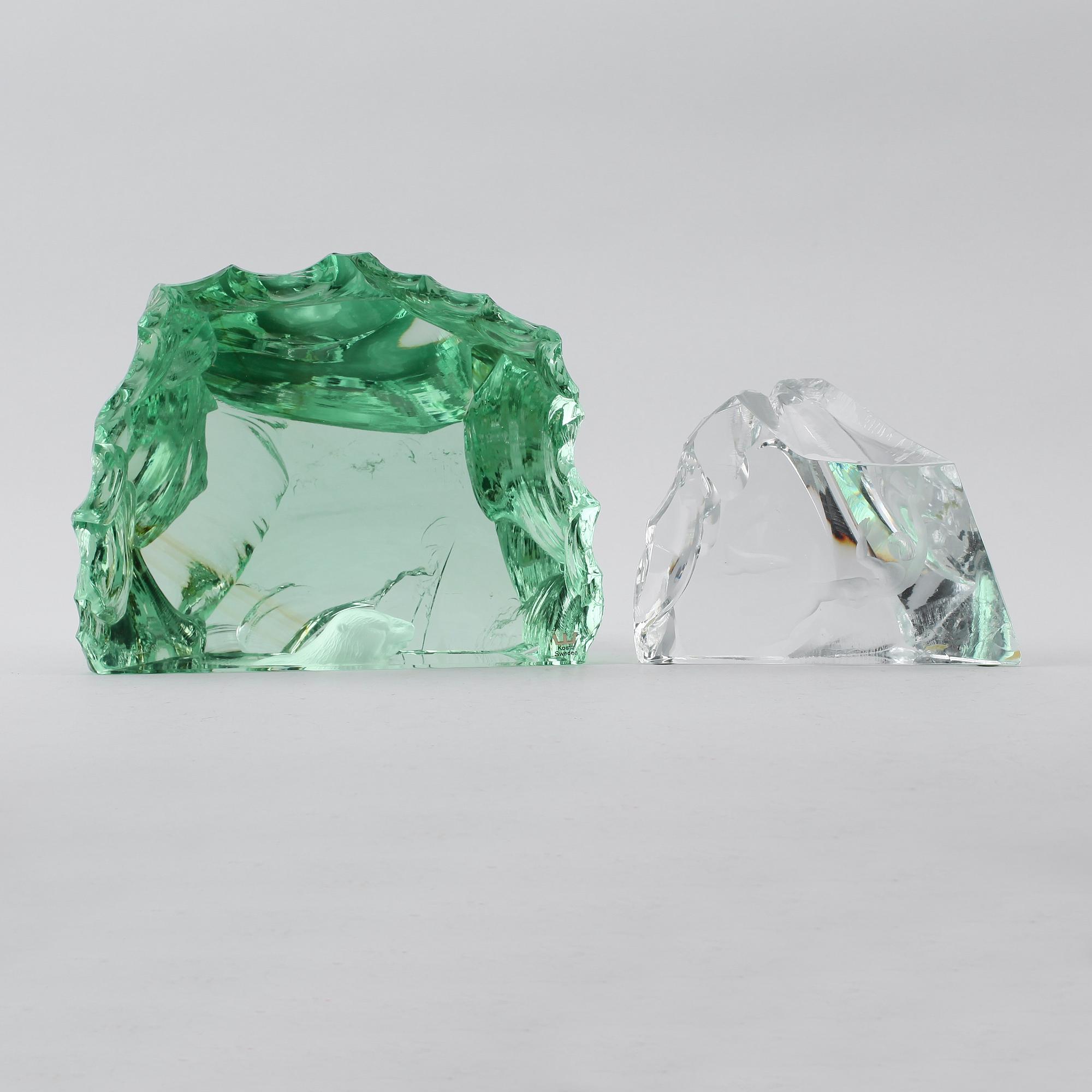 GLASBLOCK, 2 st, Vicke Lindstrand samt Ekenäs, signerade.