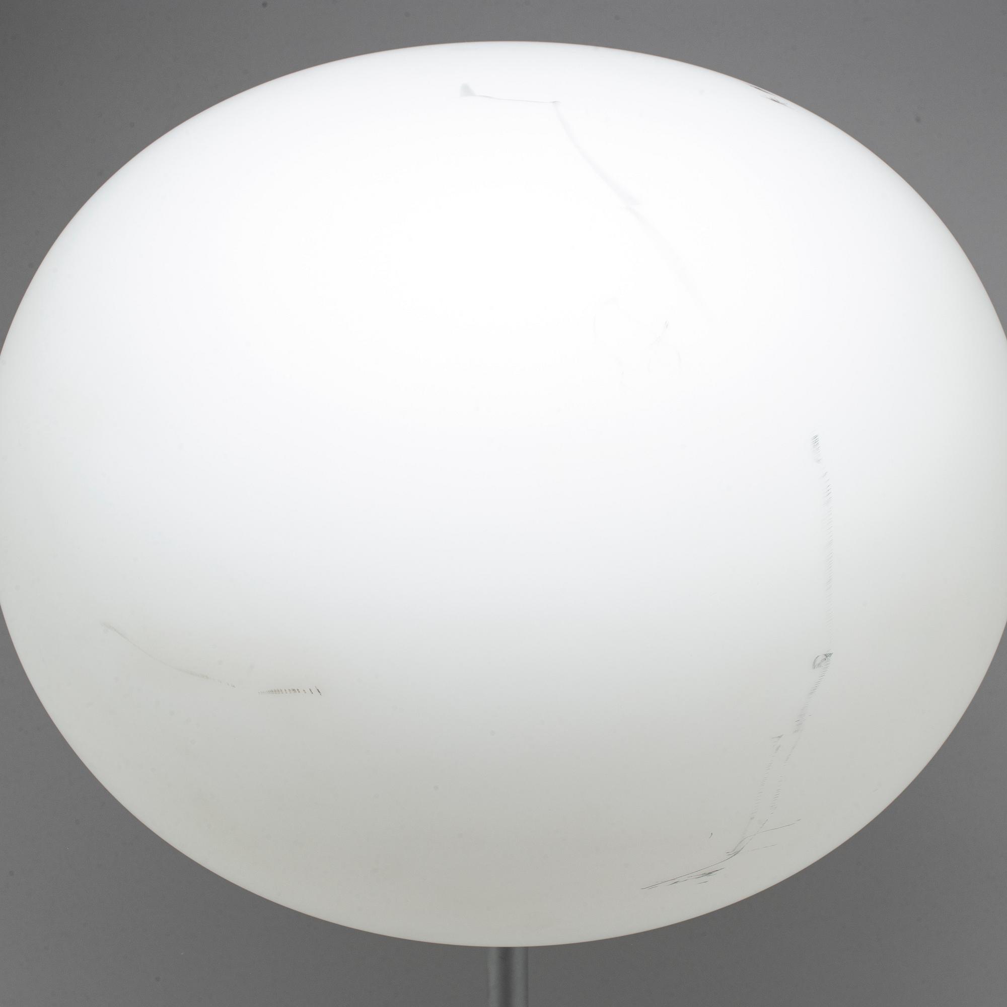 A 'Glo-Ball' table lamp by Jasper Morrison, FLOS.
