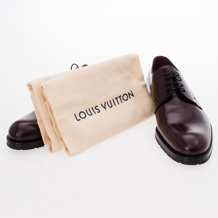 LOUIS VUITTON, HERR SKOR, storlek 9.