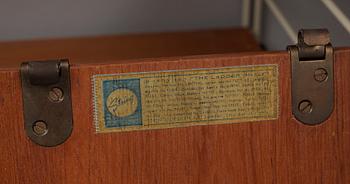 BOKHYLLA, "String", formgiven av Kajsa och Nils Strinning, 1960-tal.