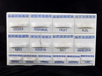 KRYDDHYLLA, 14 delar, flintgods, Rörstrand.