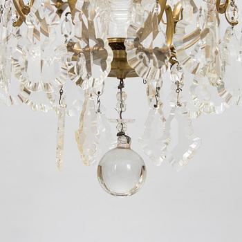 Paavo Tynell, a mid-20th century '1465/8' chandelier for Taito,