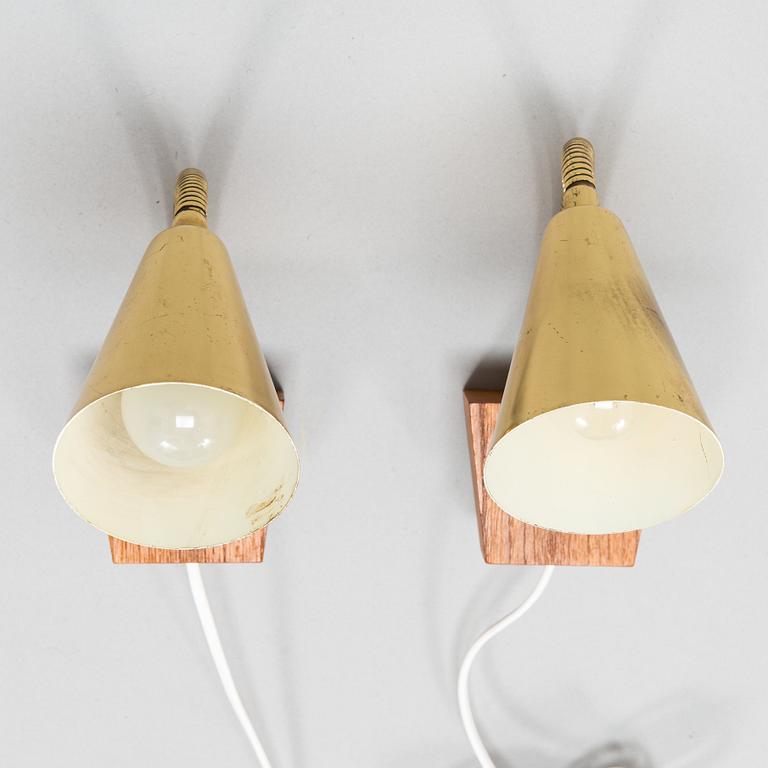 A 1950's wall lights for Sario.