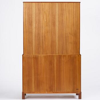 Carl Malmsten, an "Enstycksskåp" display cabinet, 1950s.