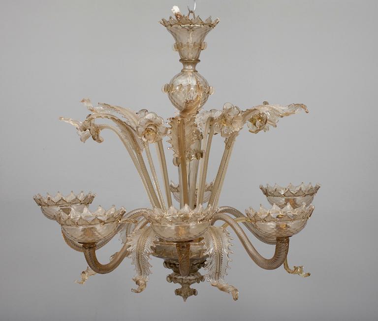 TAKKRONA, Murano, 1900-talets senare hälft. Höjd ca 95 cm.