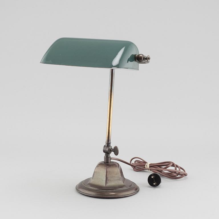 A desk lamp, first half of the 20th century.