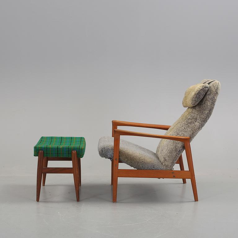 FÅTÖLJ med FOTPALL, ur "Contour"-serien, Alf Svensson, Dux, 1900-talets mitt.