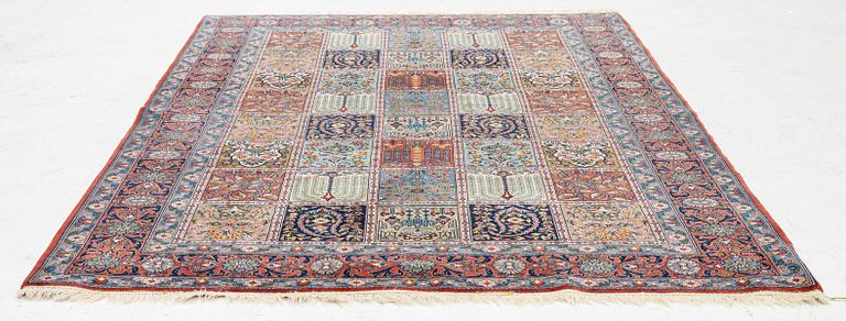 A Gohm rug, c. 225 x 145 cm.
