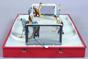 ISHOCKEYSPEL, omkring 1900-talets mitt.