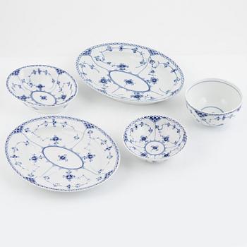 A 63-piece porscelain "Musselmalet" dinner service, Royal Copenhagen, Denmark + six napkins.