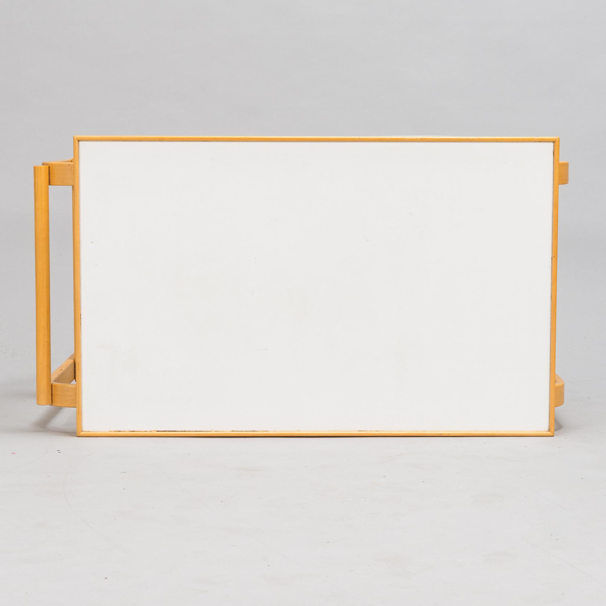 Alvar Aalto, tarjoiluvaunu 901, Artke, 1900-luvun loppupuoli.