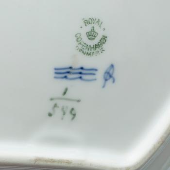 KAFFESERVIS, 28 delar, porslin, Musselmalet, Kunglig Dansk/Royal Copenhagen.