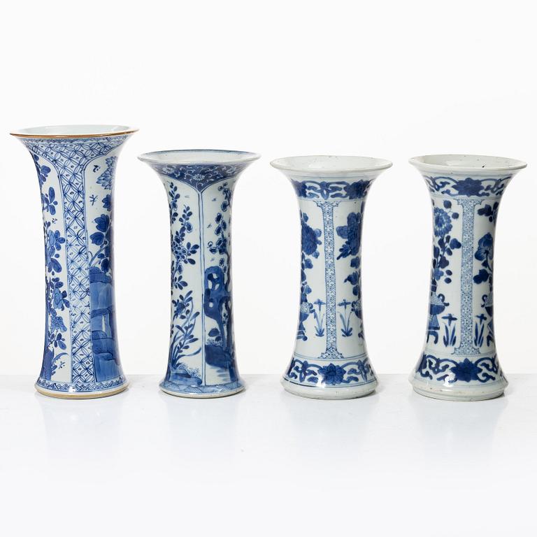 Four blue and white trumpet vases, Qing dynasty, Kangxi (1662-1722).