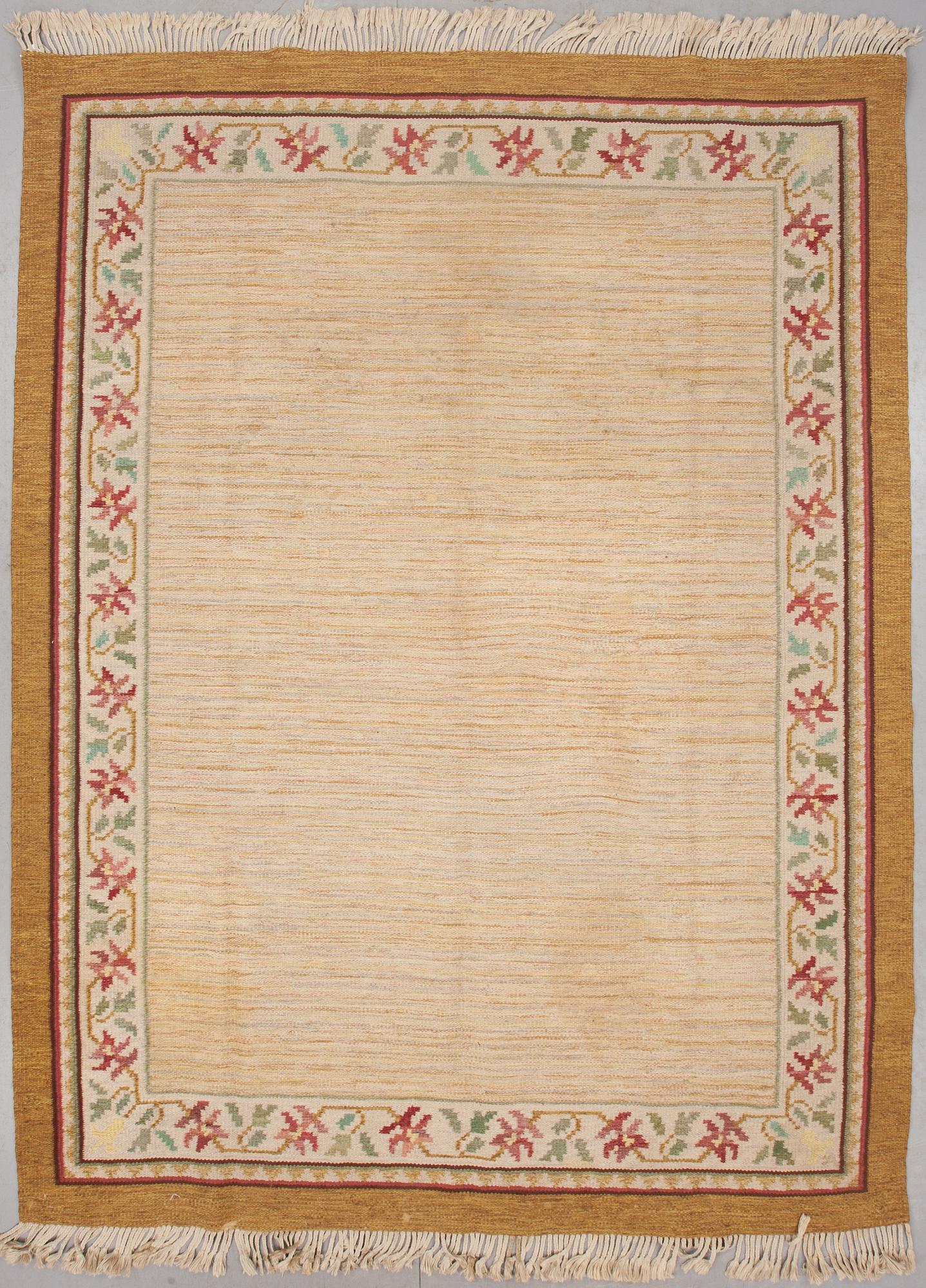 MATTA, rölakan, 1900-talets mitt/första hälft. Ca 304 x 231 cm.