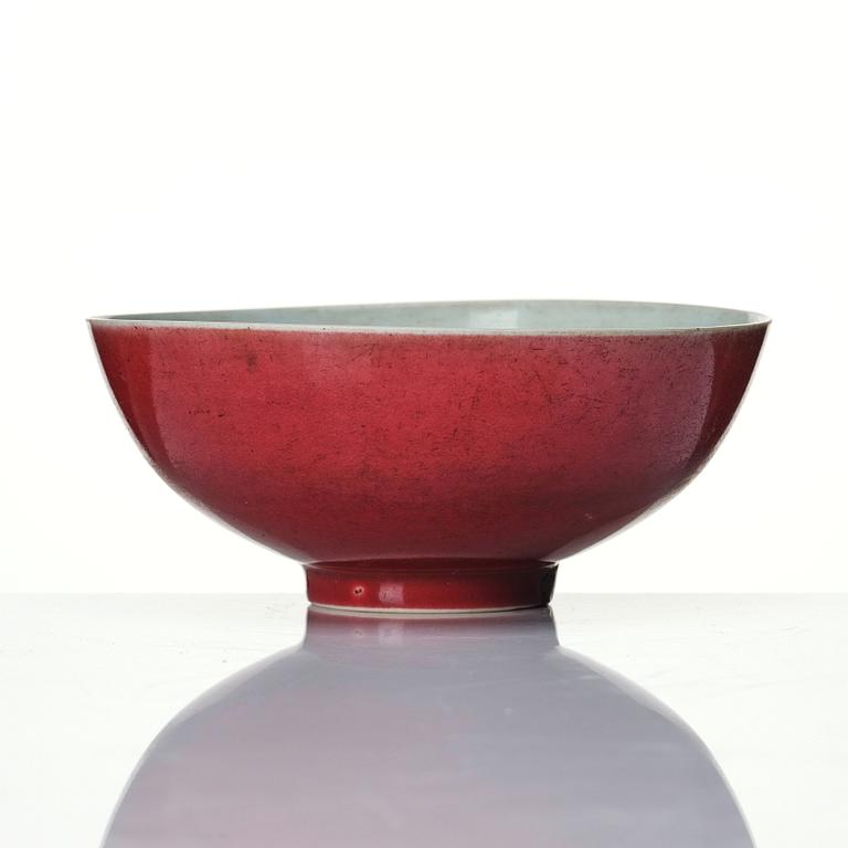 A sang de boef glazed bowl, Qing dynasty with Qianlong seal mark.