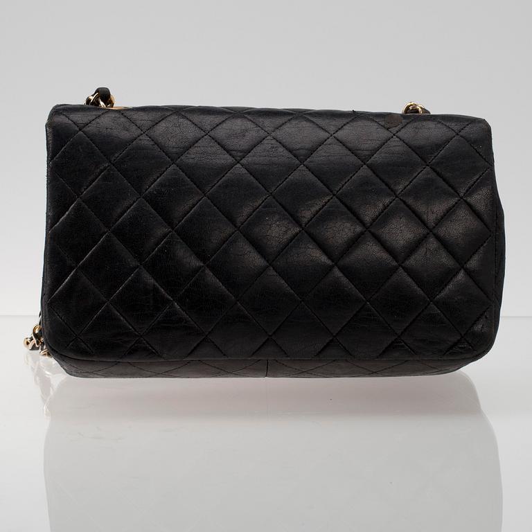 VÄSKA, Chanel.
