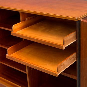 A 1950/60s mahogany veneered cabinet.