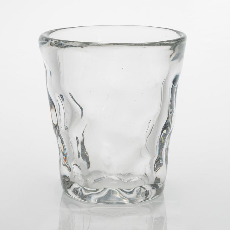 Gunnel Nyman, maljakko, malli 3231, signeerattu Gunnel Nyman Iittala.