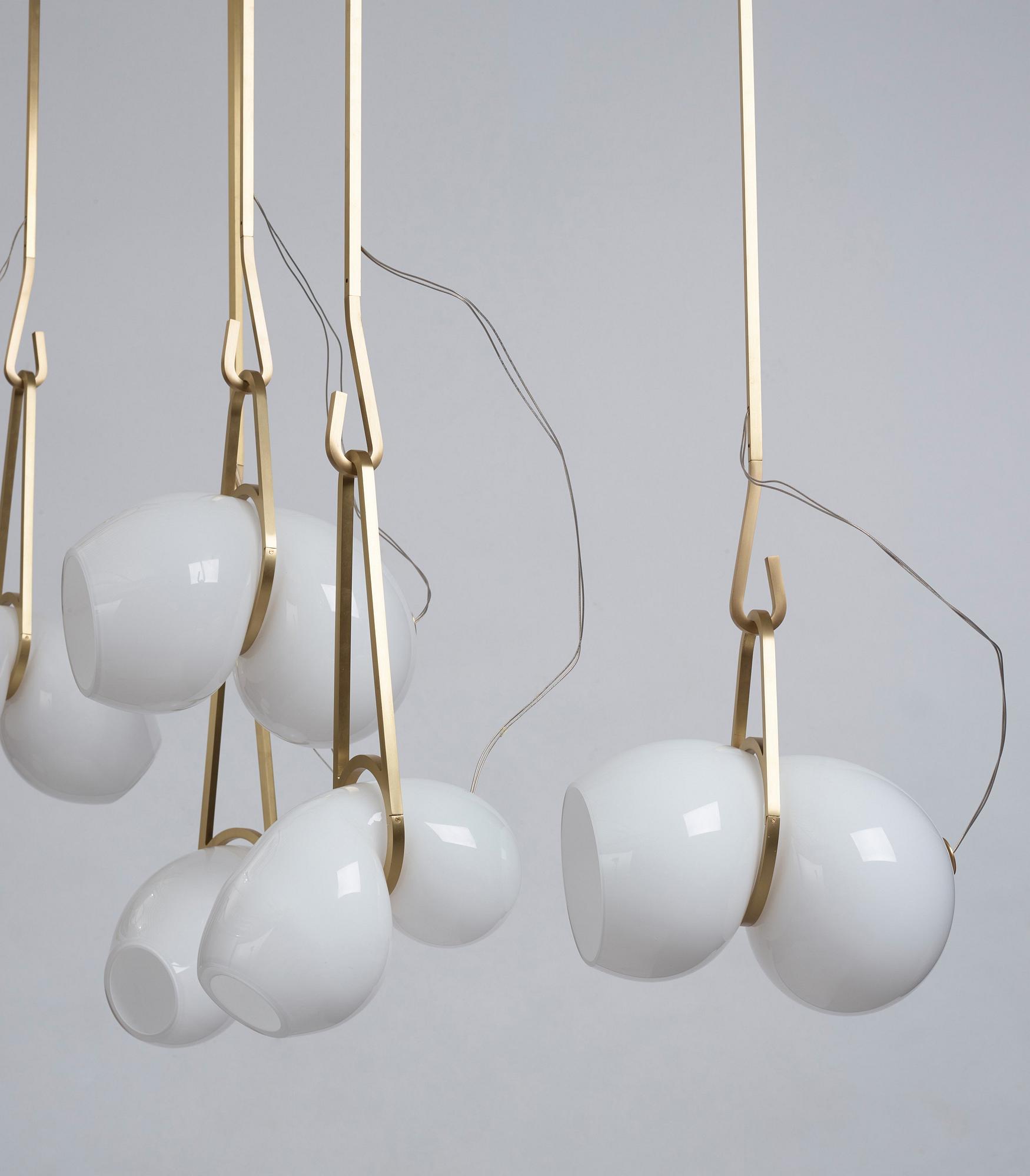 Lindsey Adelman, a "Catch CS.07.01." ceiling lamp, Studio Lindsey Adelman, Los Angeles, USA, 2016.