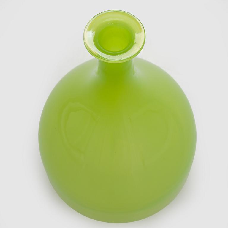 Nanny Still, karahvi, "Tzarina", signeerattu Riihimäen Lasi Oy Nanny Still.