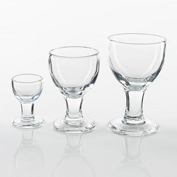 Signe Persson-Melin, glasservis, 18 delar, "Ruben", Boda.