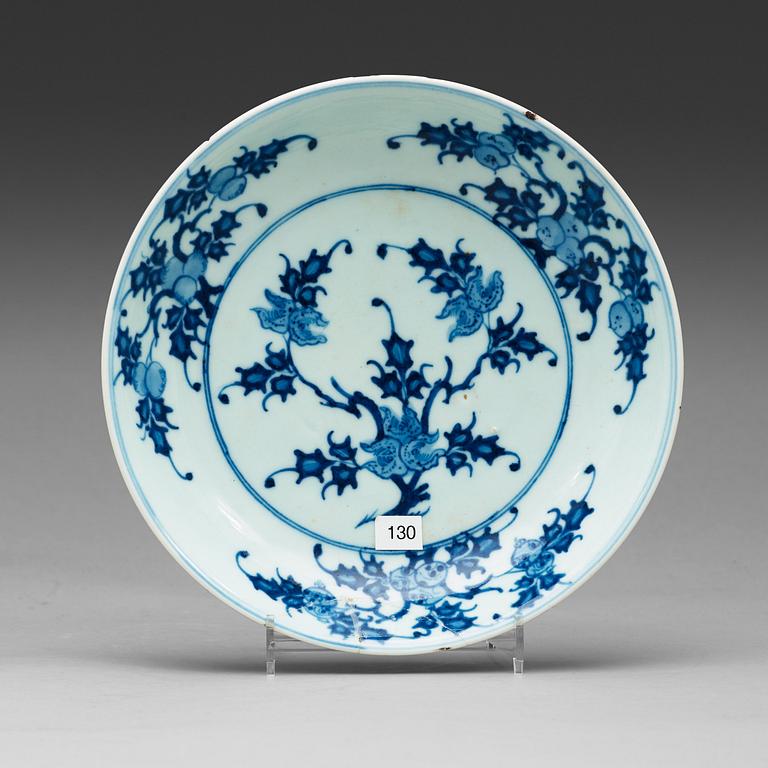 A blue and white dish, Qing dynasty, 18th Century.