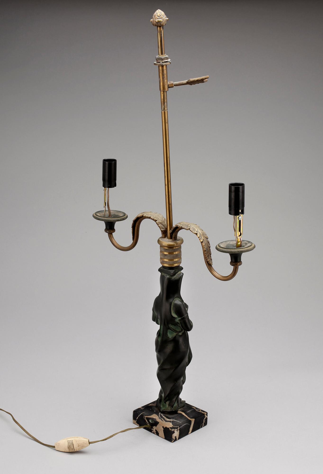 BORDSLAMPA, empirestil, omkring 1900.