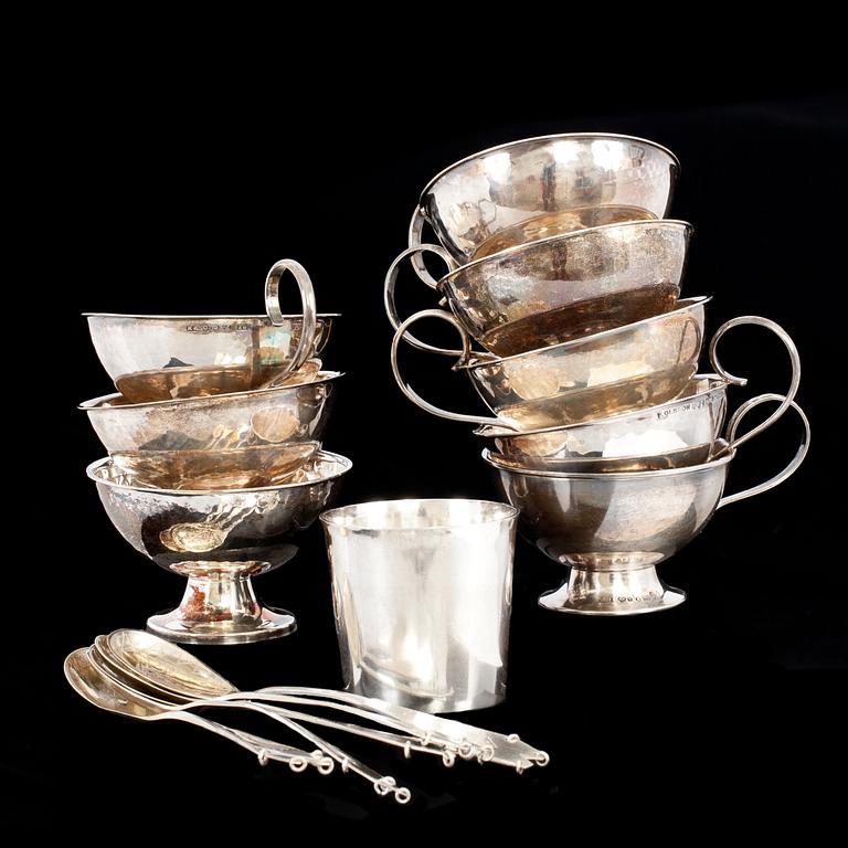 PARTI SILVER, 14 delar, bl.a. K & E Carlson, Göteborg, 1948. Vikt ca 380 g.