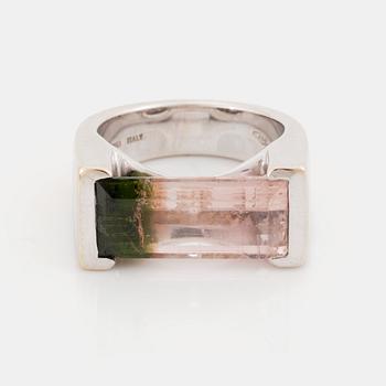 462A. A Tina Karlsson 18K white gold ring set with a step-cut watermelon tourmaline.