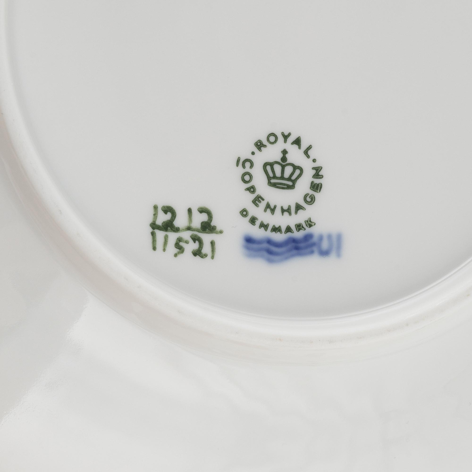 Arnold Krogh, servis, 49 delar, "Blå vifte", Royal Copenhagen, Danmark, 1900-talets andra hälft.