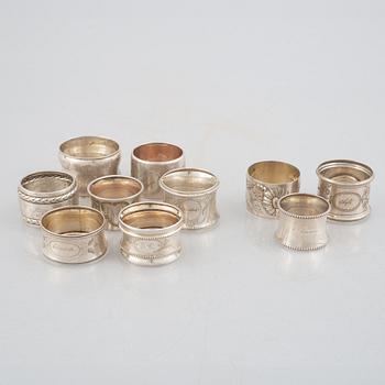 Servettringar, 7 st, silver, samt 3 st nysilver.